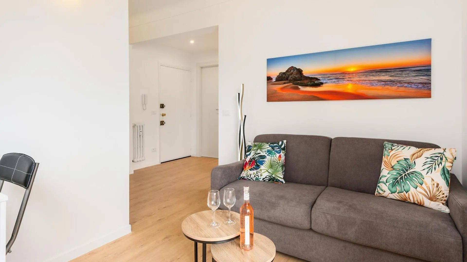Castel - Agreable Deux Pieces - Centre Menton Apartment 0*,  France