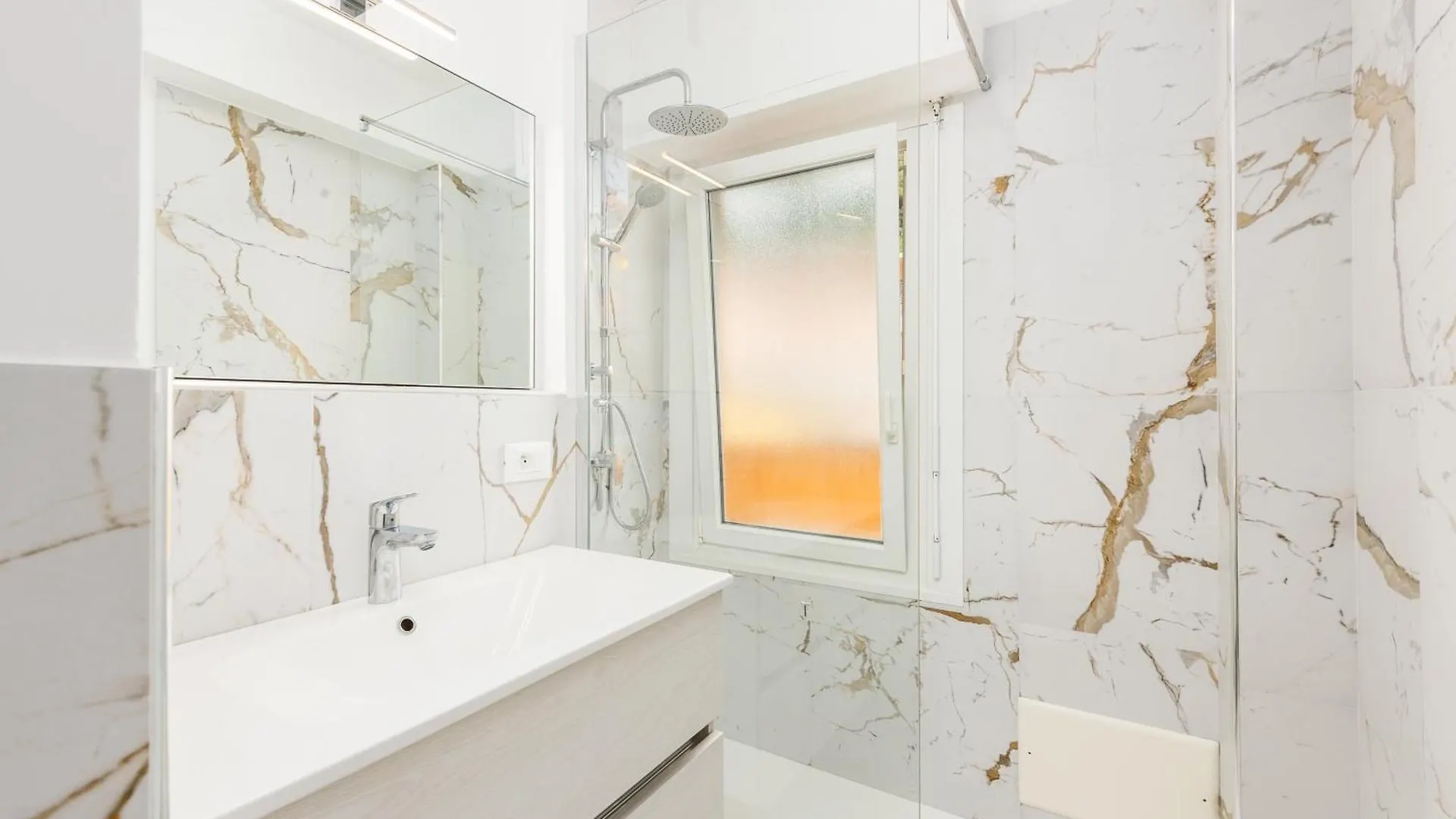 Castel - Agreable Deux Pieces - Centre Menton Apartment