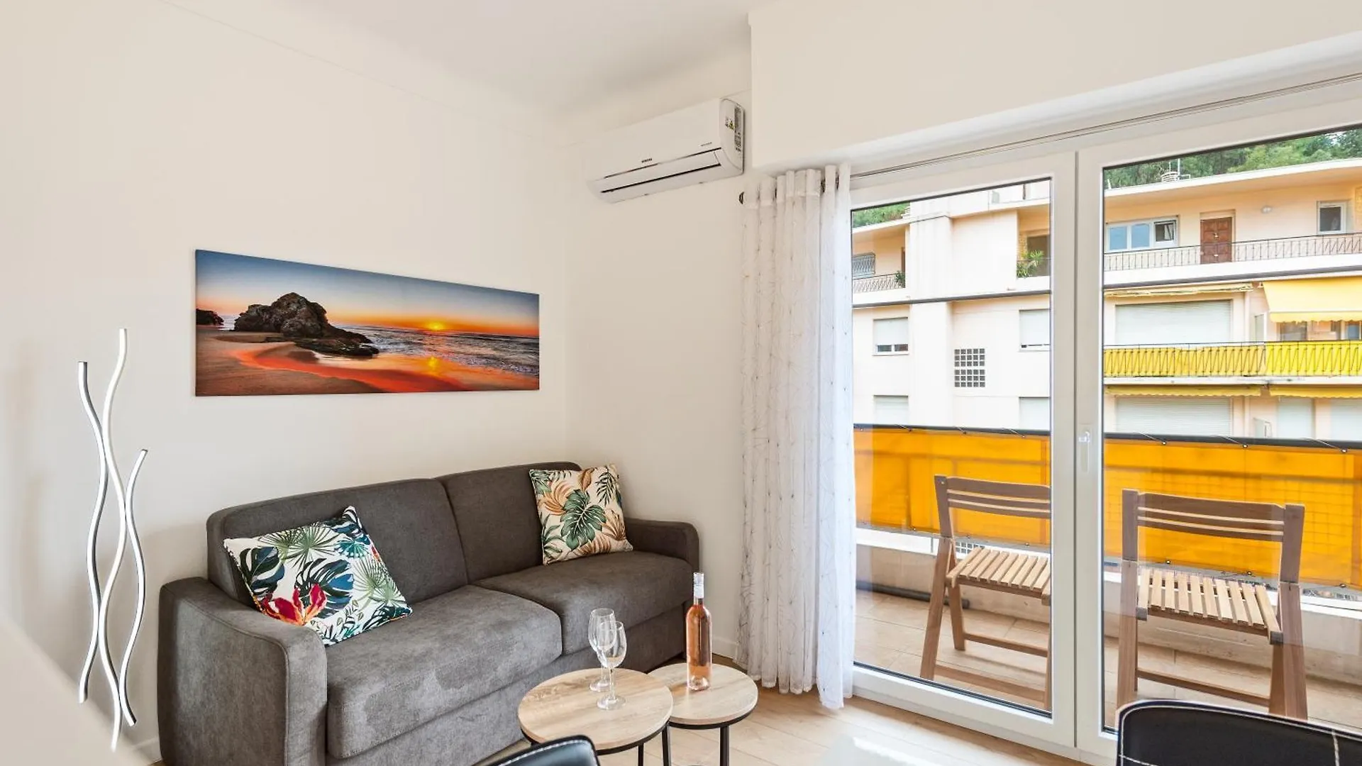Castel - Agreable Deux Pieces - Centre Menton Apartment